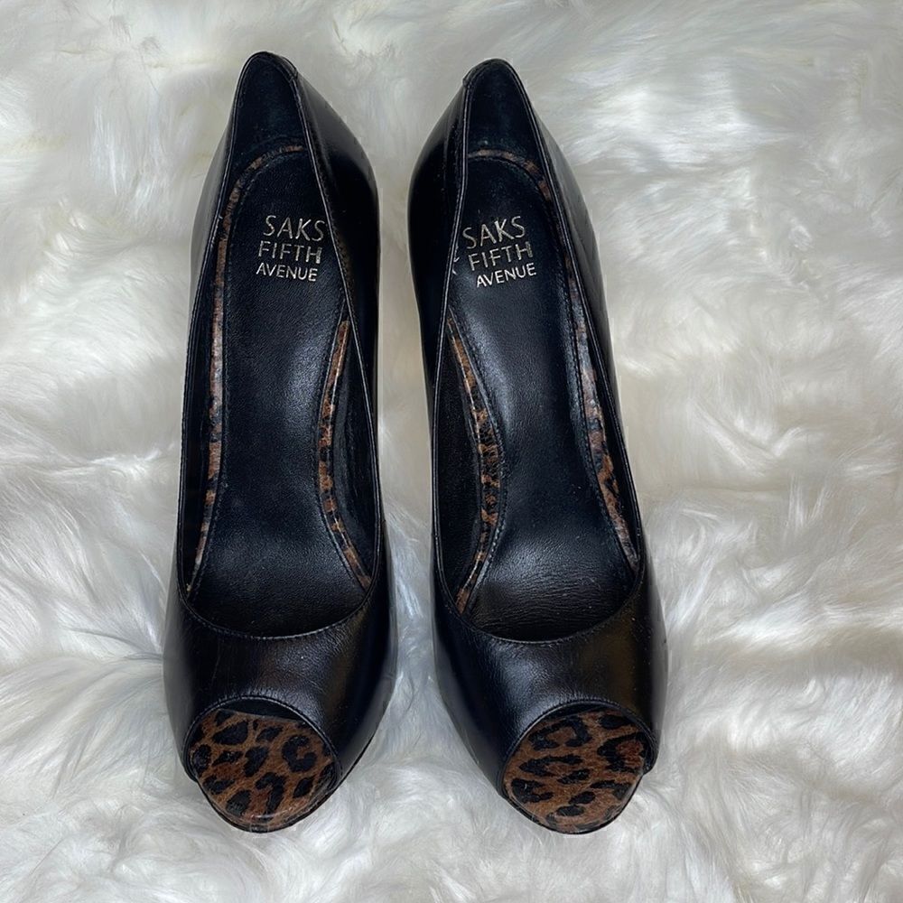 Saks Fifth Avenue Womens Black Open Toe Leopard Print Heels
